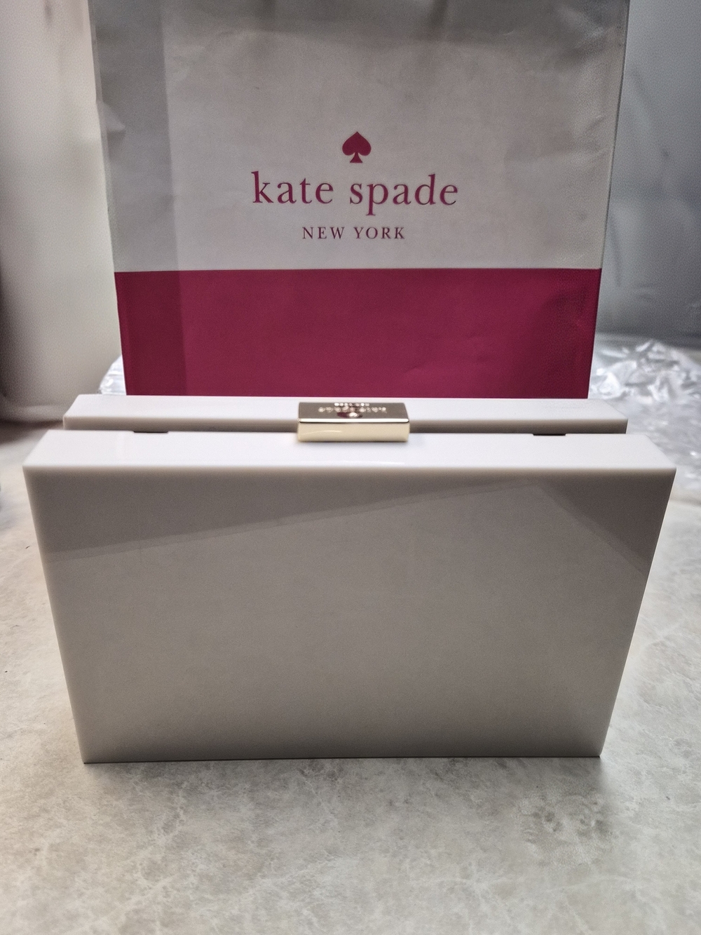 kate spade Palm Tree "I Need A Vacation" Acrylic Clutch - Green & Gold - Picture 4 of 12